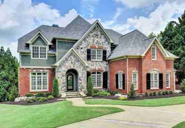 Suwanee GA Home In Laurel Springs